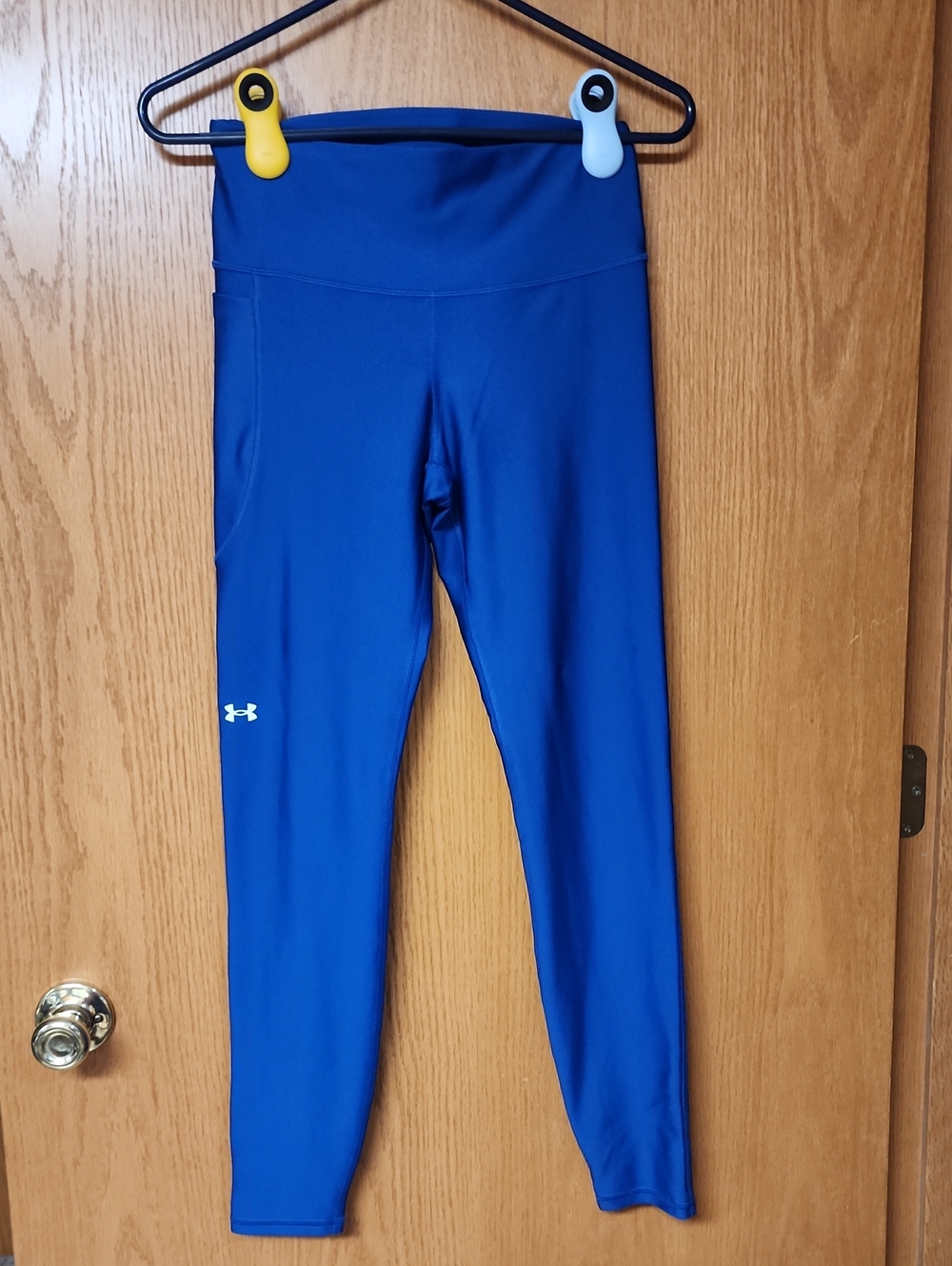 Under Armour Bright Blue Performance Leggings womens M number 1022